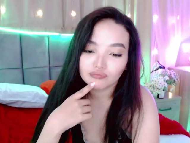 Live sex webcam photo for KimiAi #276203914