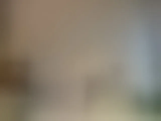 Live sex webcam photo for KimikoChandronnait #293642434