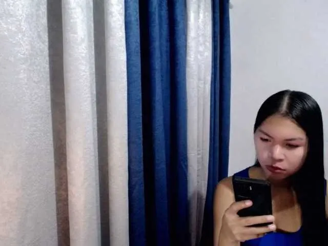 Live sex webcam photo for Kimjee #277092441