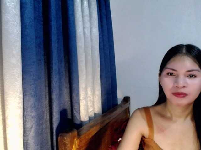 Live sex webcam photo for Kimjee #277568985