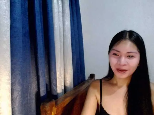 Live sex webcam photo for Kimjee #277631164