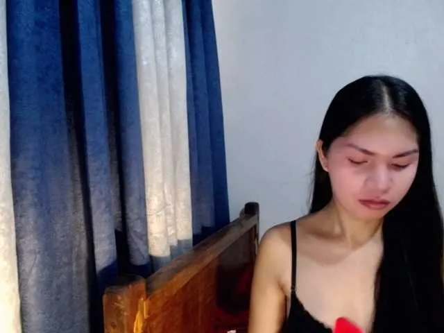 Live sex webcam photo for Kimjee #277653785