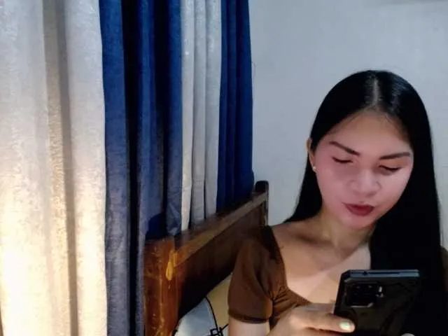 Live sex webcam photo for Kimjee #277757647