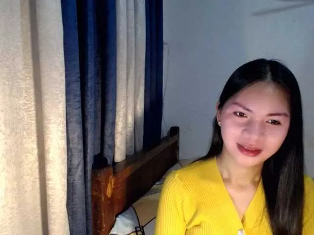 Live sex webcam photo for Kimjee #277767072