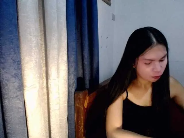 Live sex webcam photo for Kimjee #277836498