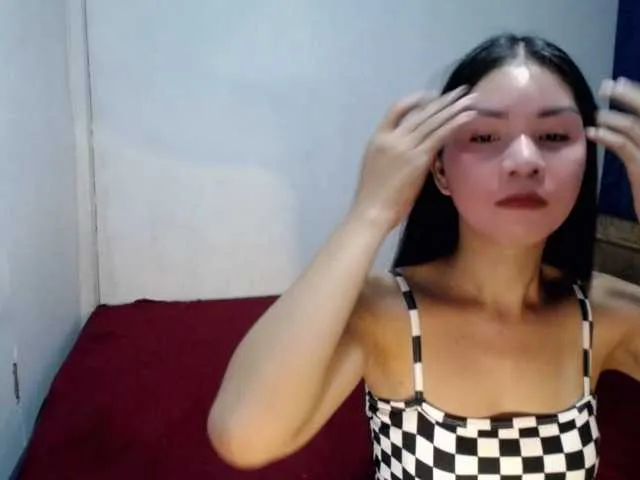 Live sex webcam photo for Kimjee #277964555
