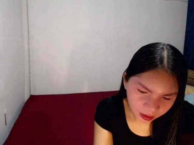 Live sex webcam photo for Kimjee #278037478