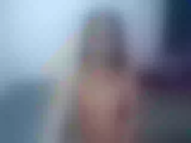 Live sex webcam photo for Kimjee #278179427