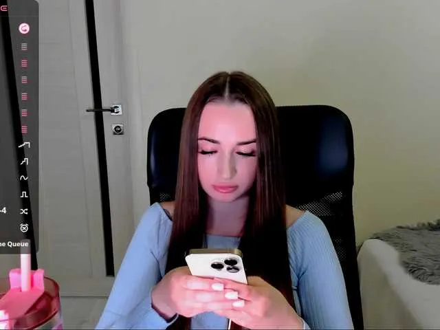 Live sex webcam photo for Kimmber #291918050