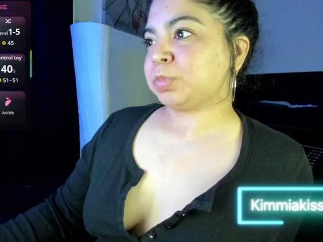 Live sex webcam photo for Kimmiakiss22 #291780982