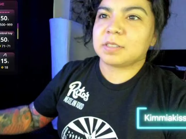 Live sex webcam photo for Kimmiakiss22 #291801358