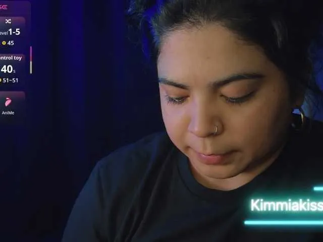 Live sex webcam photo for Kimmiakiss22 #291876107