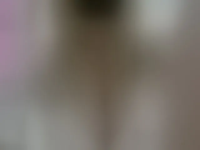Live sex webcam photo for Kimmmmis #292710741