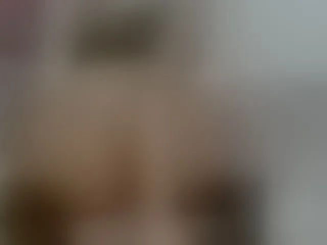 Live sex webcam photo for Kimmmmis #293095569