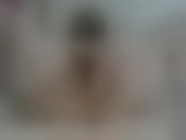 Live sex webcam photo for Kimmmmis #293241029