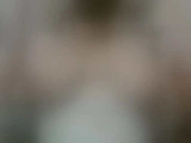 Live sex webcam photo for Kimmmmis #294140919