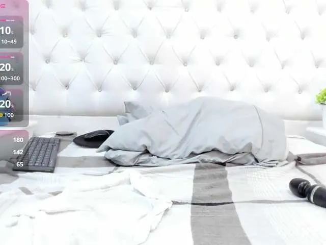 Live sex webcam photo for Kimmturner #290680668