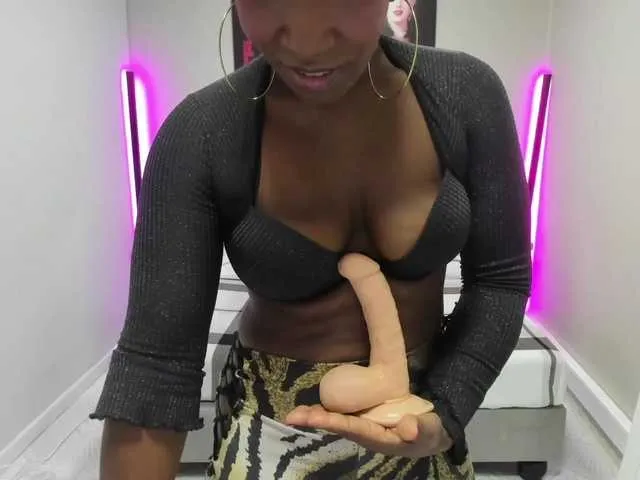 Live sex webcam photo for Kimmturner #290930309