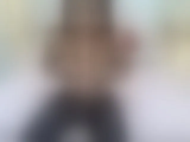 Live sex webcam photo for Kimmturner #294098639