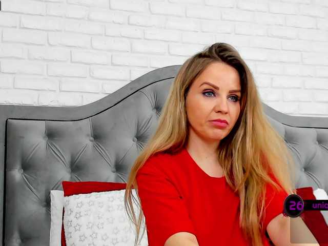 Live sex webcam photo for KimmyMorgan #272470686