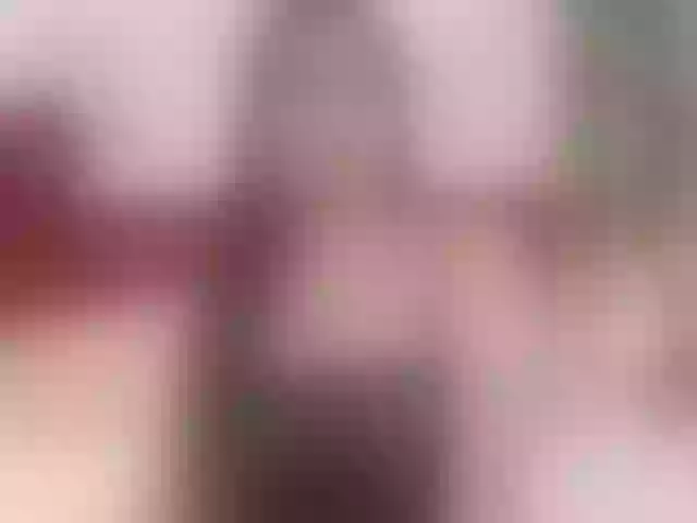 Live sex webcam photo for KimmyTails #273968053