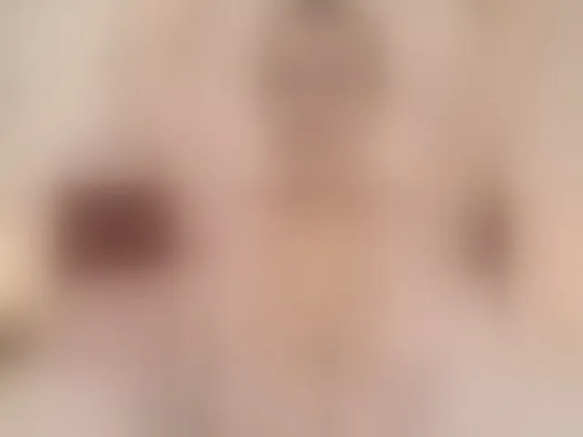 Live sex webcam photo for KimmyTails #274545850
