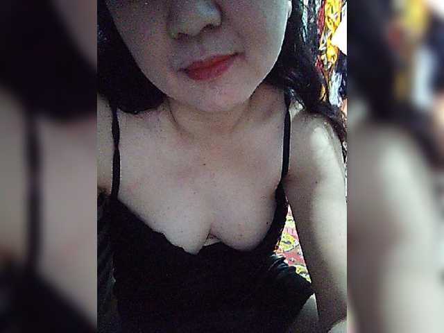 Live sex webcam photo for Kindheart2 #273569438