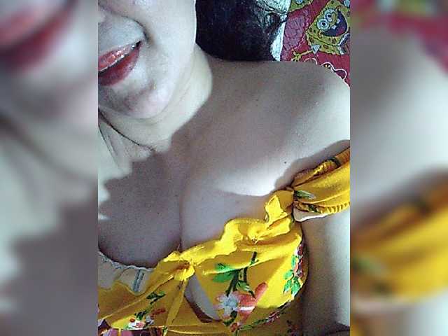 Live sex webcam photo for Kindheart2 #274042781