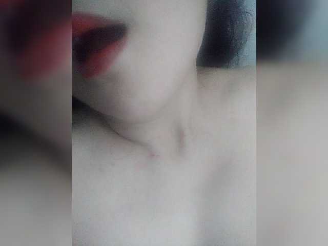 Live sex webcam photo for Kindheart2 #274195044