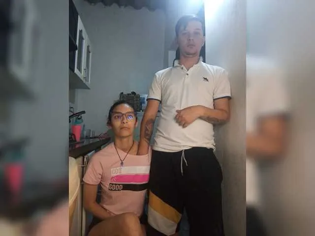 Live sex webcam photo for Kingofqueen23 #277441601