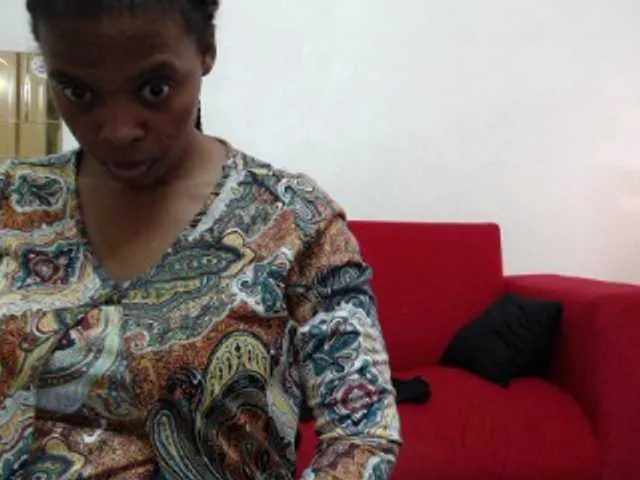 Live sex webcam photo for KinkyAshley95 #273847786