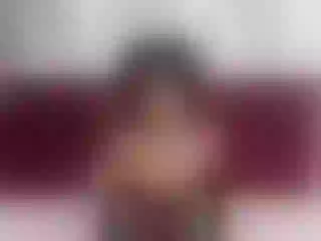 Live sex webcam photo for KinkyCutie #291176394