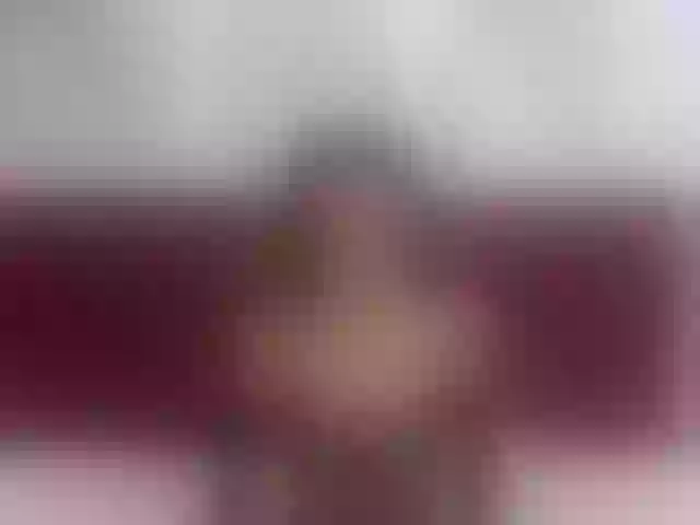 Live sex webcam photo for KinkyCutie #291249747