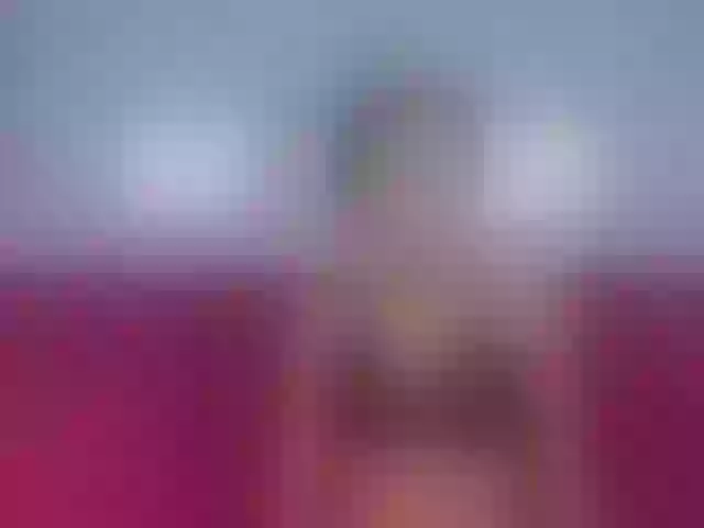 Live sex webcam photo for KinkyCutie #291508271