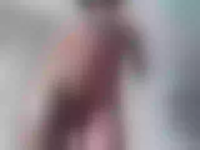 Live sex webcam photo for KinkyCutie #291564711