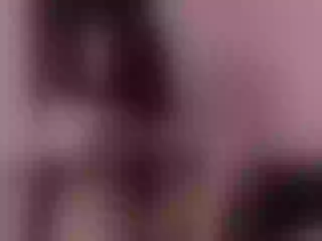 Live sex webcam photo for KinkyCutie #291636436
