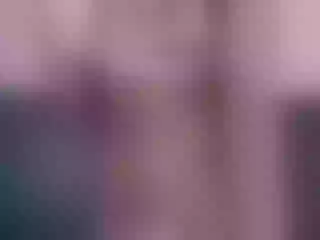 Live sex webcam photo for KinkyCutie #291702577