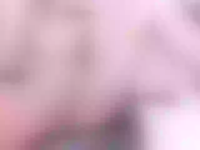 Live sex webcam photo for KinkyCutie #291760854