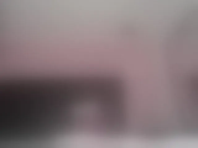 Live sex webcam photo for KinkyCutie #292527893