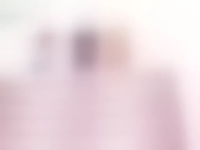 Live sex webcam photo for KinkyCutie #293082836