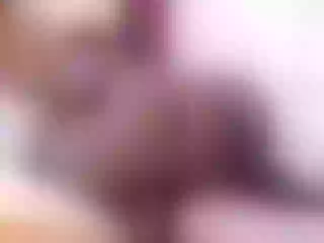 Live sex webcam photo for KinkyEbony #273580303
