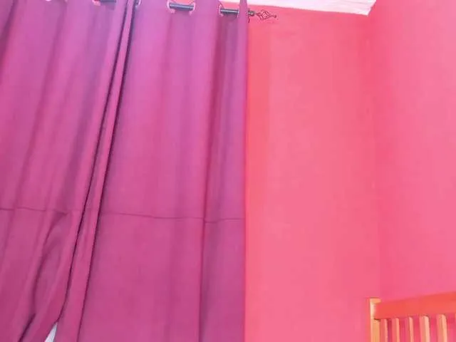 Live sex webcam photo for KinkyJasmine #272822191