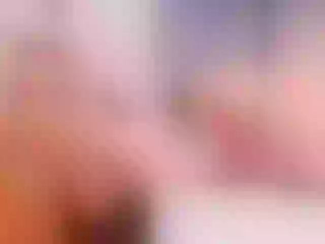 Live sex webcam photo for KinkyKaroline #274477079