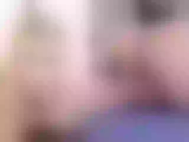 Live sex webcam photo for KinkyKaroline #274517626