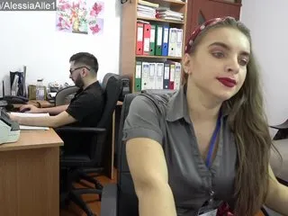 Live sex webcam photo for KinkyOffice #194999058