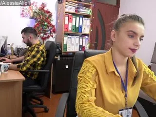 Live sex webcam photo for KinkyOffice #195524892