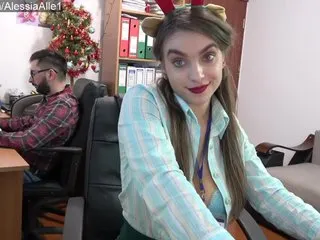 Live sex webcam photo for KinkyOffice #195895636