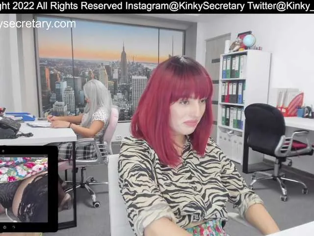 Live sex webcam photo for KinkyOffice #274268802