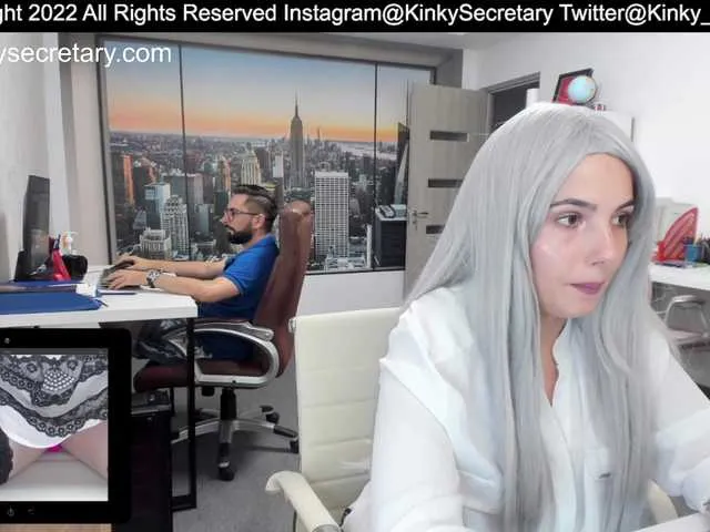 Live sex webcam photo for KinkyOffice #274503853