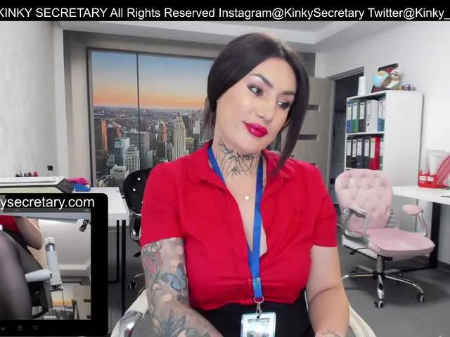 Live sex webcam photo for KinkyOffice #276254386